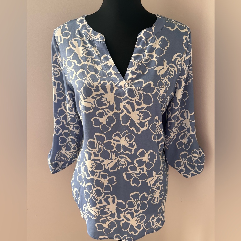 Elegant Blue Floral Women's Blouse